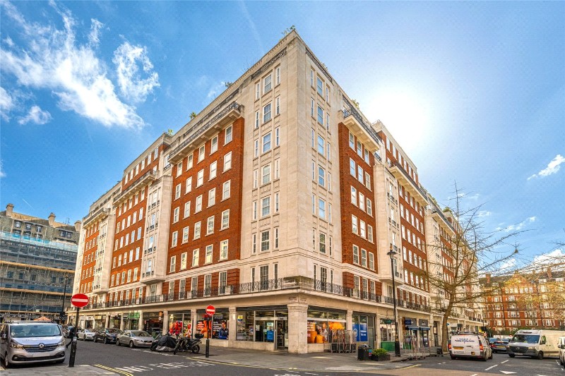 Berkeley Court, Baker Street, London, NW1