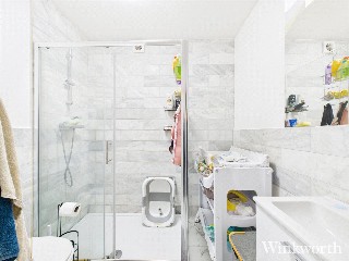 Kings Avenue, Ealing, London, UK, W5