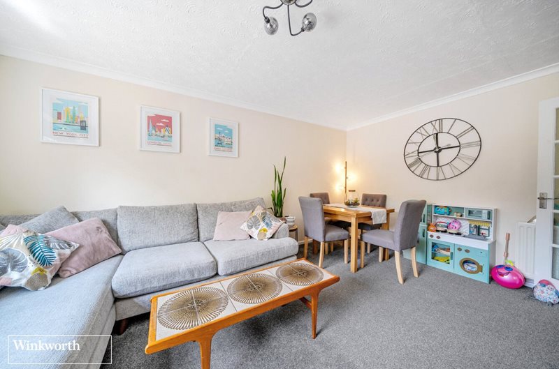 June Drive, Basingstoke, Hampshire, RG23