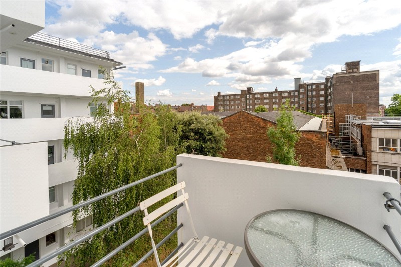 Streatham Hill, London, SW2