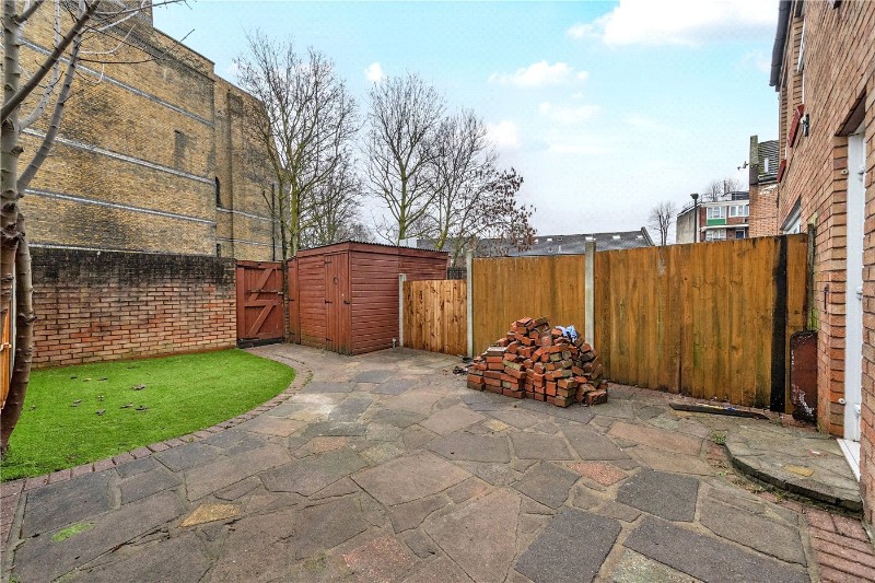 Rectory Square, London, United Kingdom, E1