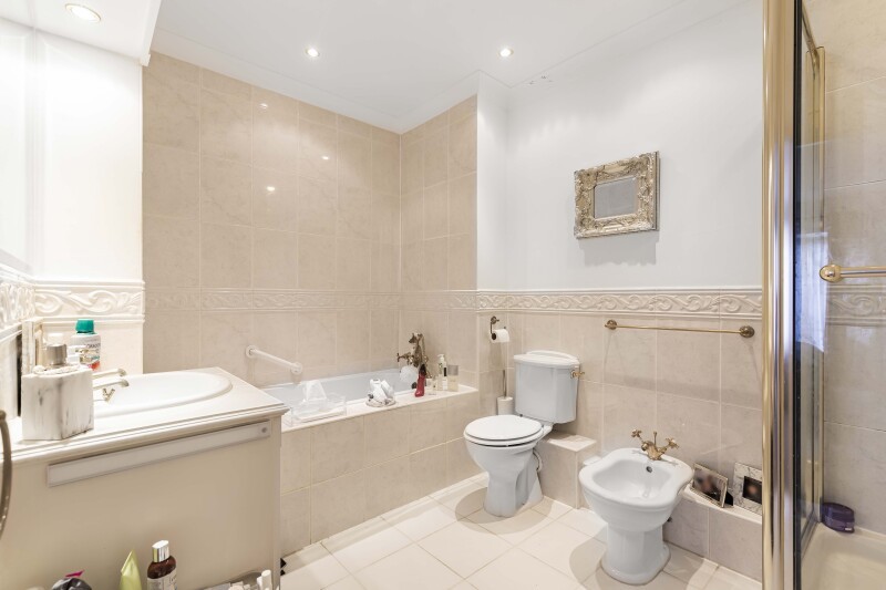 Handel Mansions, Barnes, London, SW13