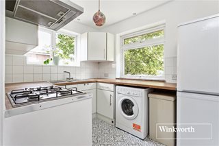 Nether Street, Finchley, London, N3