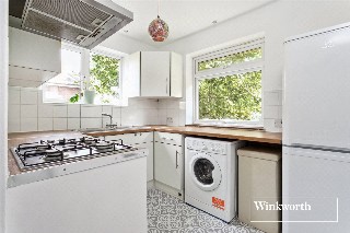 Nether Street, Finchley, London, N3