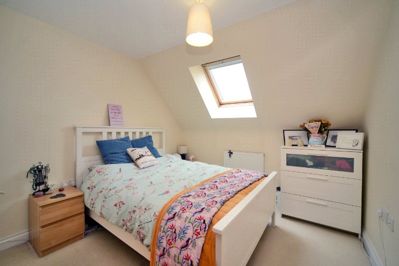 Colborne Way, Worcester Park, KT4