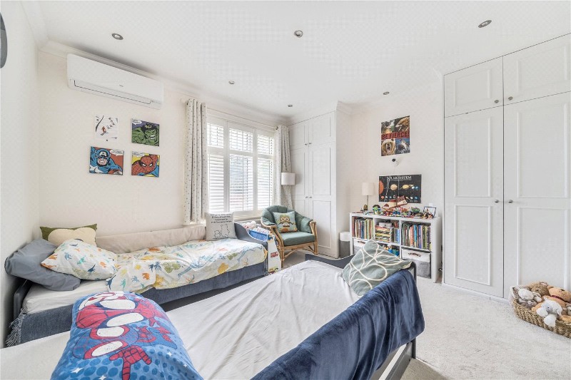 Thorpewood Avenue, London, SE26