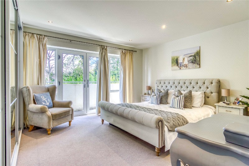 Brownsea View Avenue, Lilliput, Poole, BH14