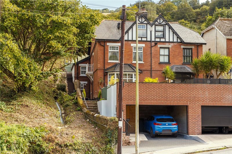 Victoria Road, Dartmouth, Devon, TQ6