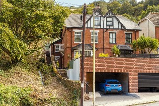 Victoria Road, Dartmouth, Devon, TQ6