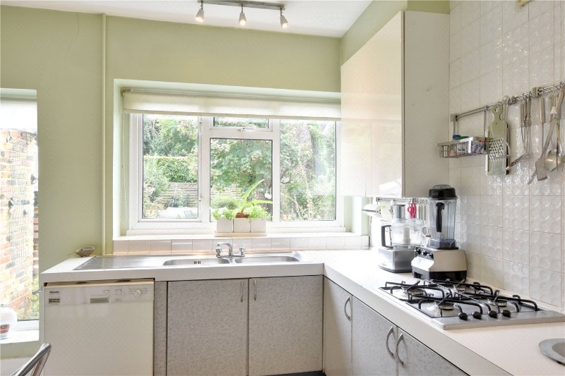 Kidbrooke Gardens, Blackheath, London, SE3