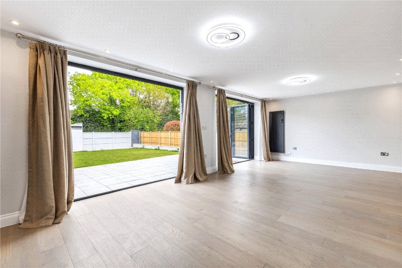 Sandy Lane, Chobham, Surrey, GU24