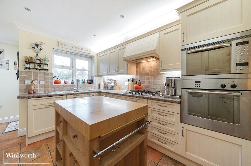 Farleigh Road, Cliddesden, Hampshire, RG25