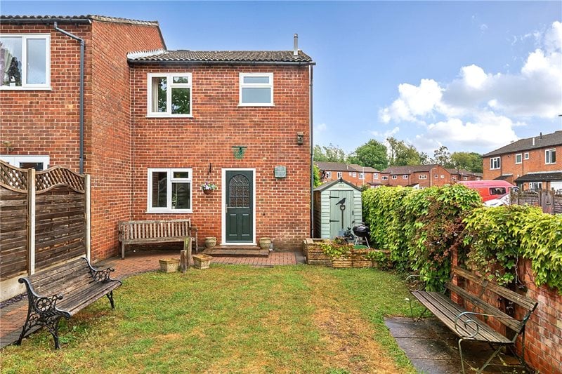 Walton Way, Newbury, Berkshire, RG14