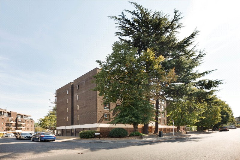 Gipsy Lane, London, SW15