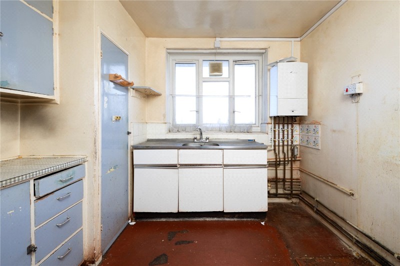 Whitnell Way, London, SW15