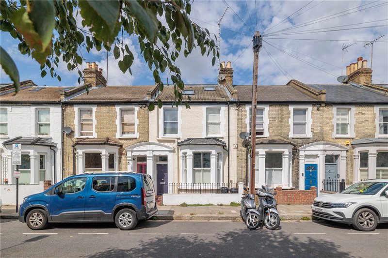 Burnthwaite Road, London, SW6