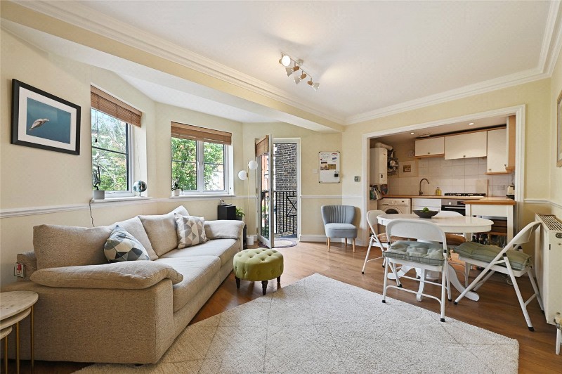 Melrose House, Melrose Gardens, London, W6