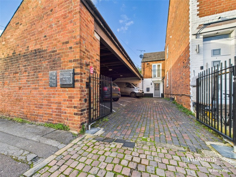 Charles Street, Reading, Berkshire, RG1