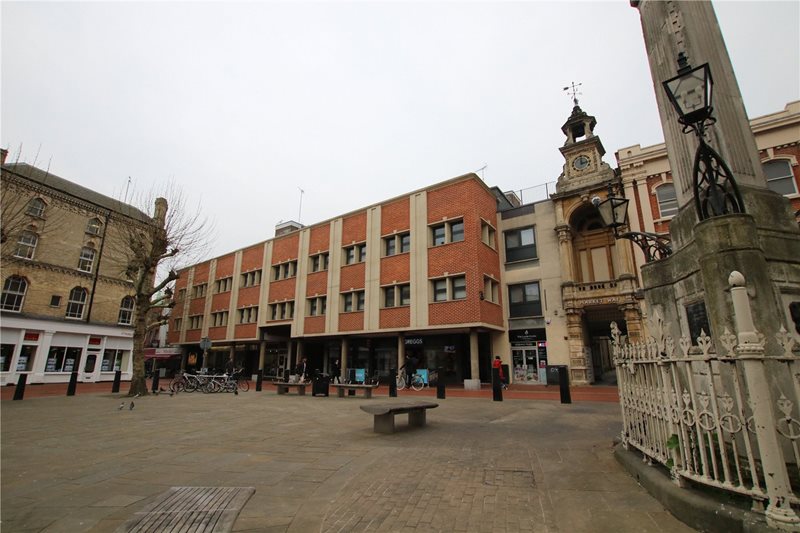 Market Place, Reading, Berkshire, RG1
