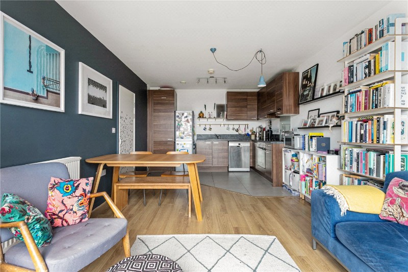 Coster Avenue, London, N4