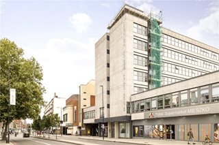 Streatham High Road, London, SW16