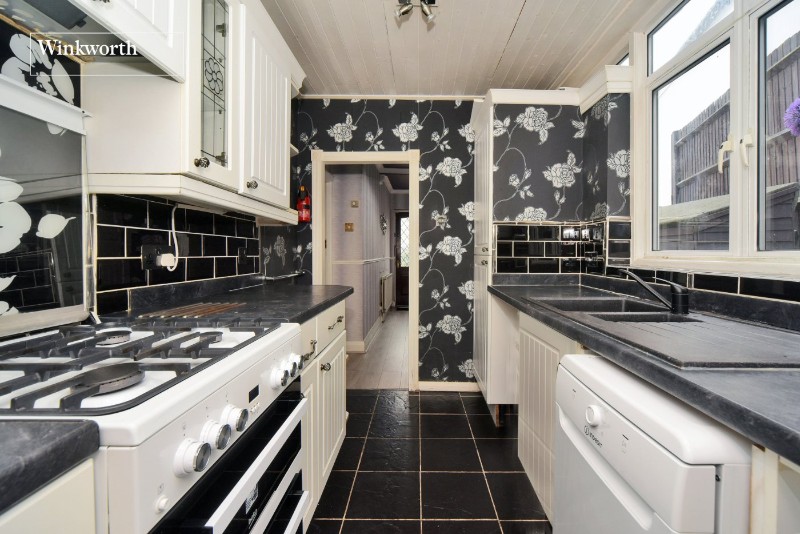 Fieldsend Road, Cheam, Sutton, SM3