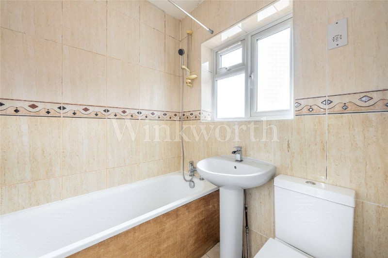 Pennine Drive, London, NW2