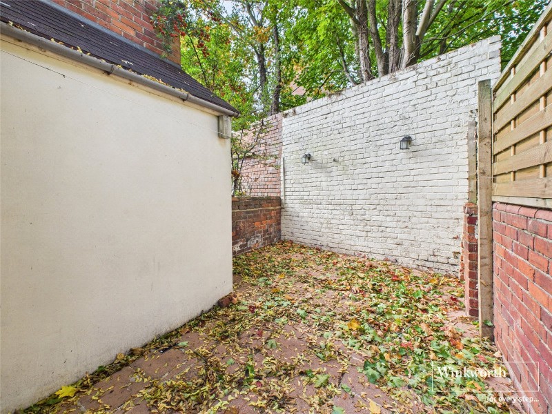 Queens Cottages, Reading, Berkshire, RG1