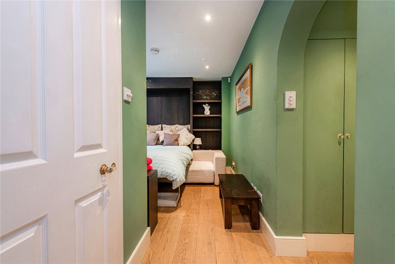 Oakworth Road, London, W10