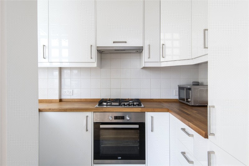 Barrhill Road, London, SW2