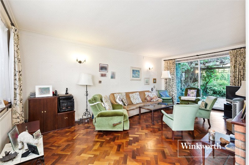Deacons Hill Road, Elstree, Borehamwood, Hertfordshire, WD6