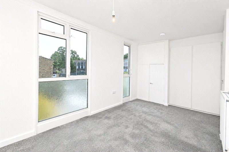 Mendip Close, Basingstoke, Hampshire, RG22