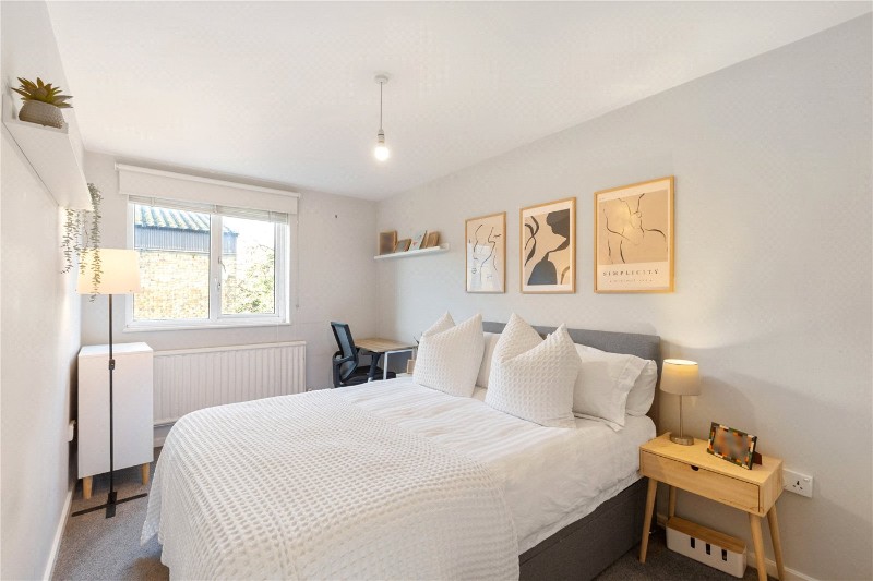 Gillespie Road, London, N5