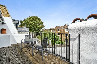 Stowe Road, Shepherds Bush, London, W12