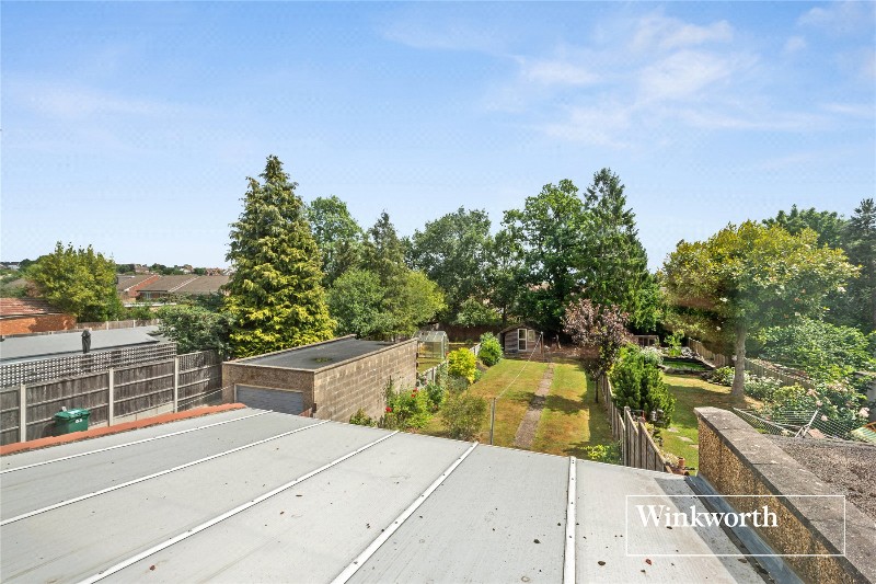 Leeside, Barnet, EN5