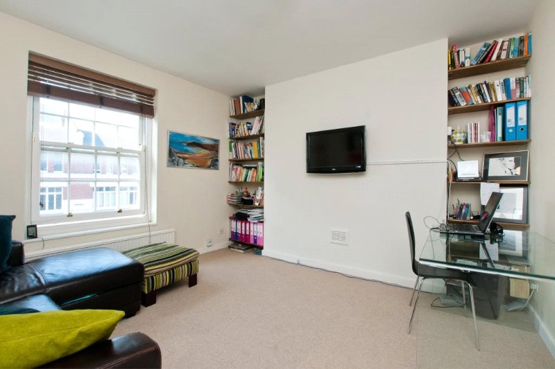 Bonington House, Killick Street, London, N1