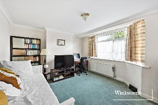 Leeside, Barnet, EN5