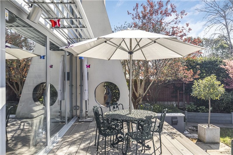 Gerard Road, Barnes, London, SW13