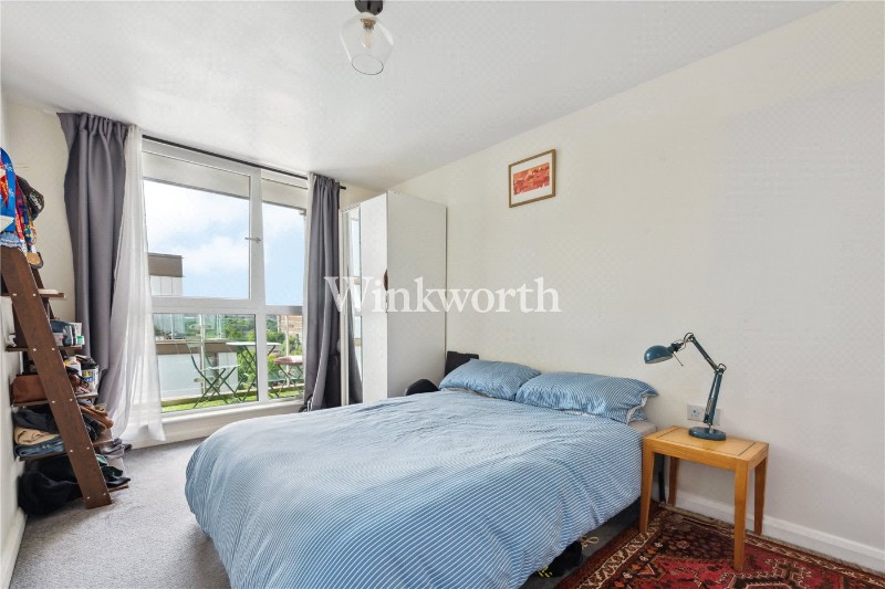 Daneland Walk, London, N17
