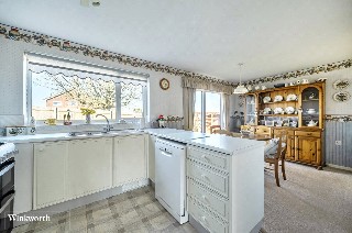 Thrush Close, Kempshott, Basingstoke, Hampshire, RG22