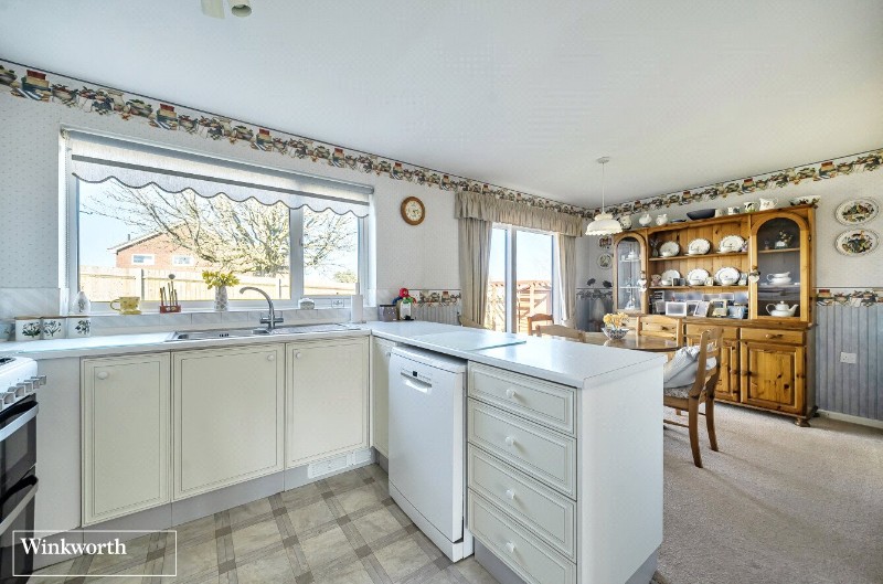 Thrush Close, Kempshott, Basingstoke, Hampshire, RG22