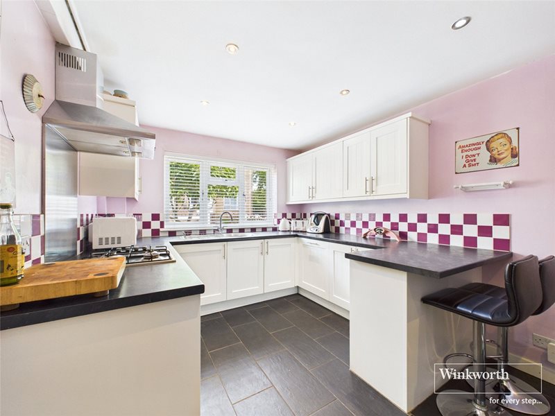 Elizabeth Walk, Reading, Berkshire, RG2