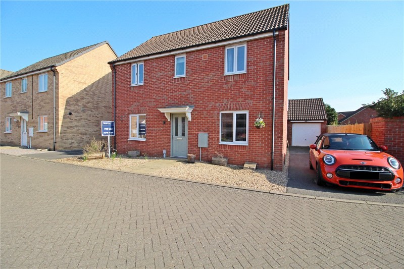 Baroness Way, Market Deeping, Peterborough, Lincolnshire, PE6