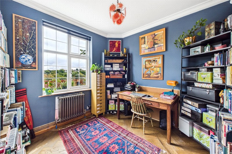 Hillside Road, London, SW2