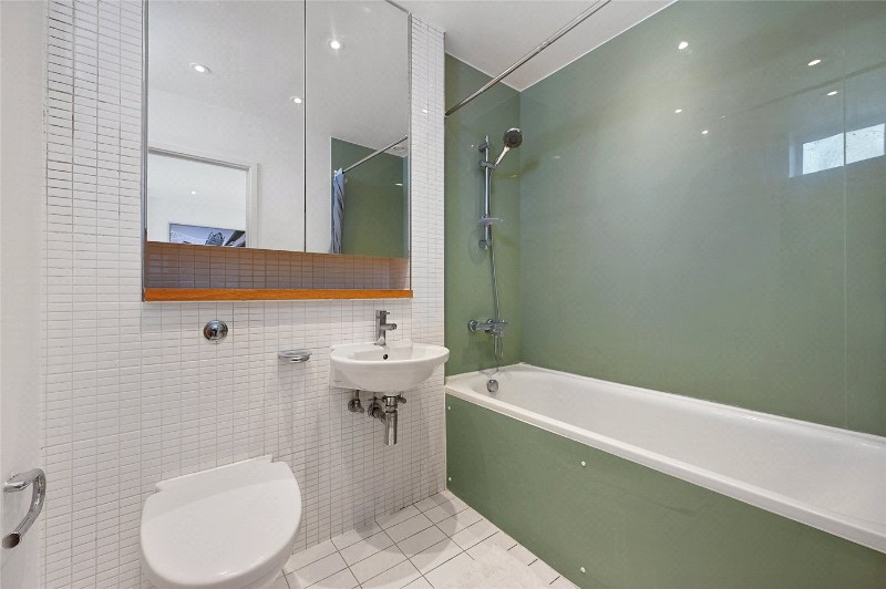 Bromyard Avenue, London, W3