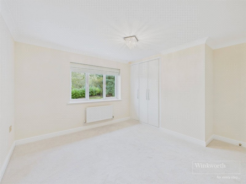 Rosyth Gardens, Newbury, Berkshire, RG14