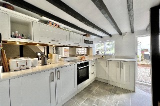 London End, Beaconsfield, HP9