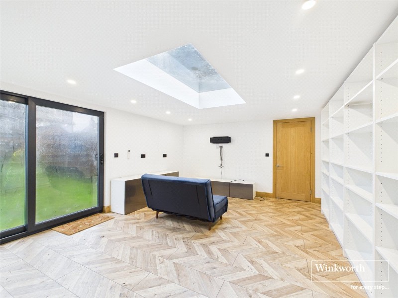 Buxton Avenue, Caversham, Reading, Berkshire, RG4