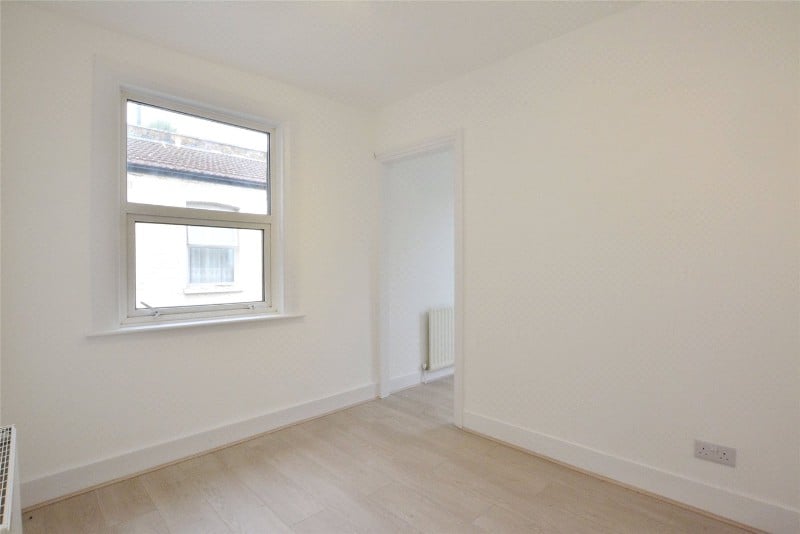 Kirkside Road, London, SE3