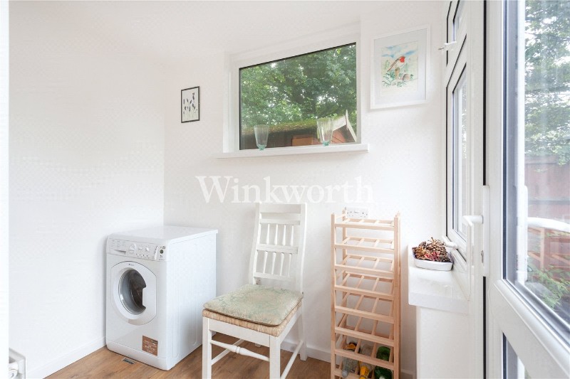 Russell Avenue, London, N22